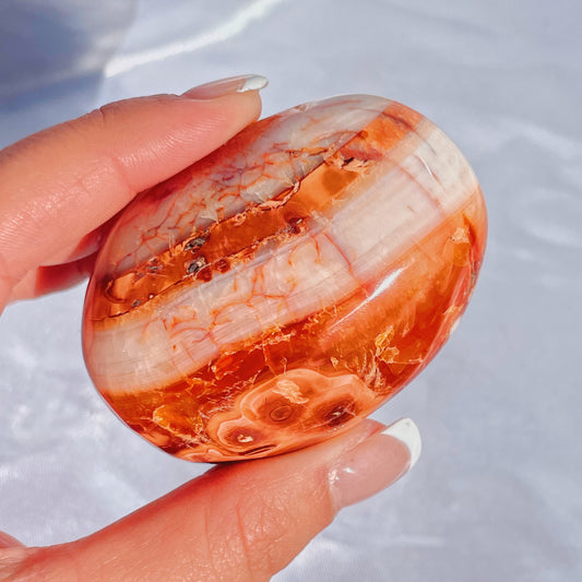 Banded Carnelian Palmstone